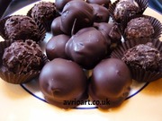 Round dark chocolate Truffles